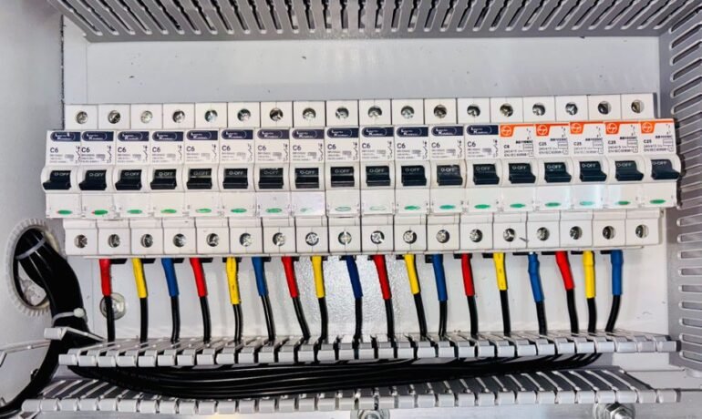 Electrician Cathcart, Glasgow — Find a Local Registered Electrician